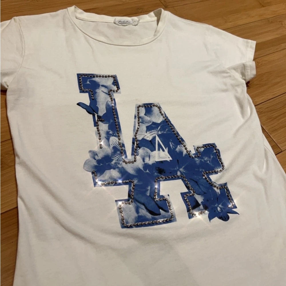 Women's White and Blue Graphic Tee